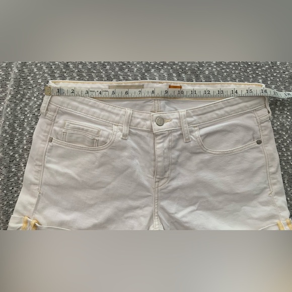 Pilcro and the Letterpress White Jean Shorts Cuffed Hem - Picture 3 of 4